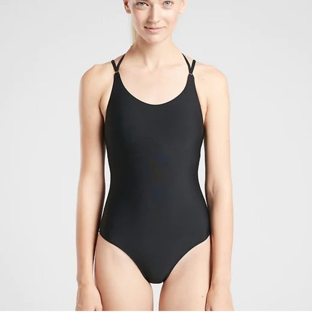 NWT Athleta Keyhole One Piece